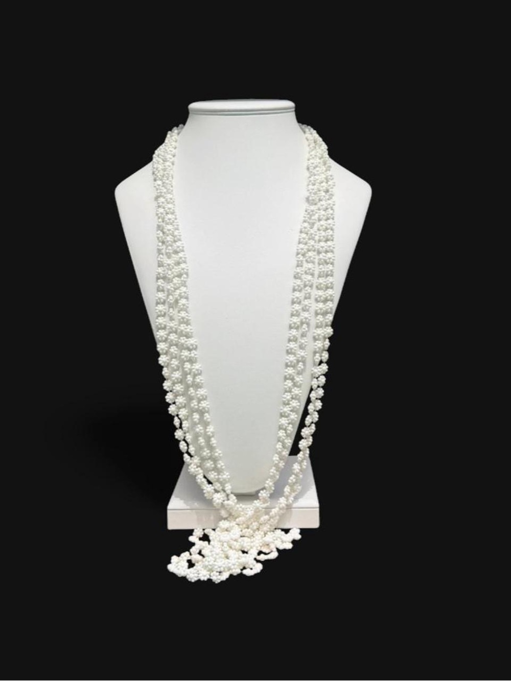50” Pristine 1950’s Multi-Strand White Flower Necklace Mid-Century Daisy Cascade
